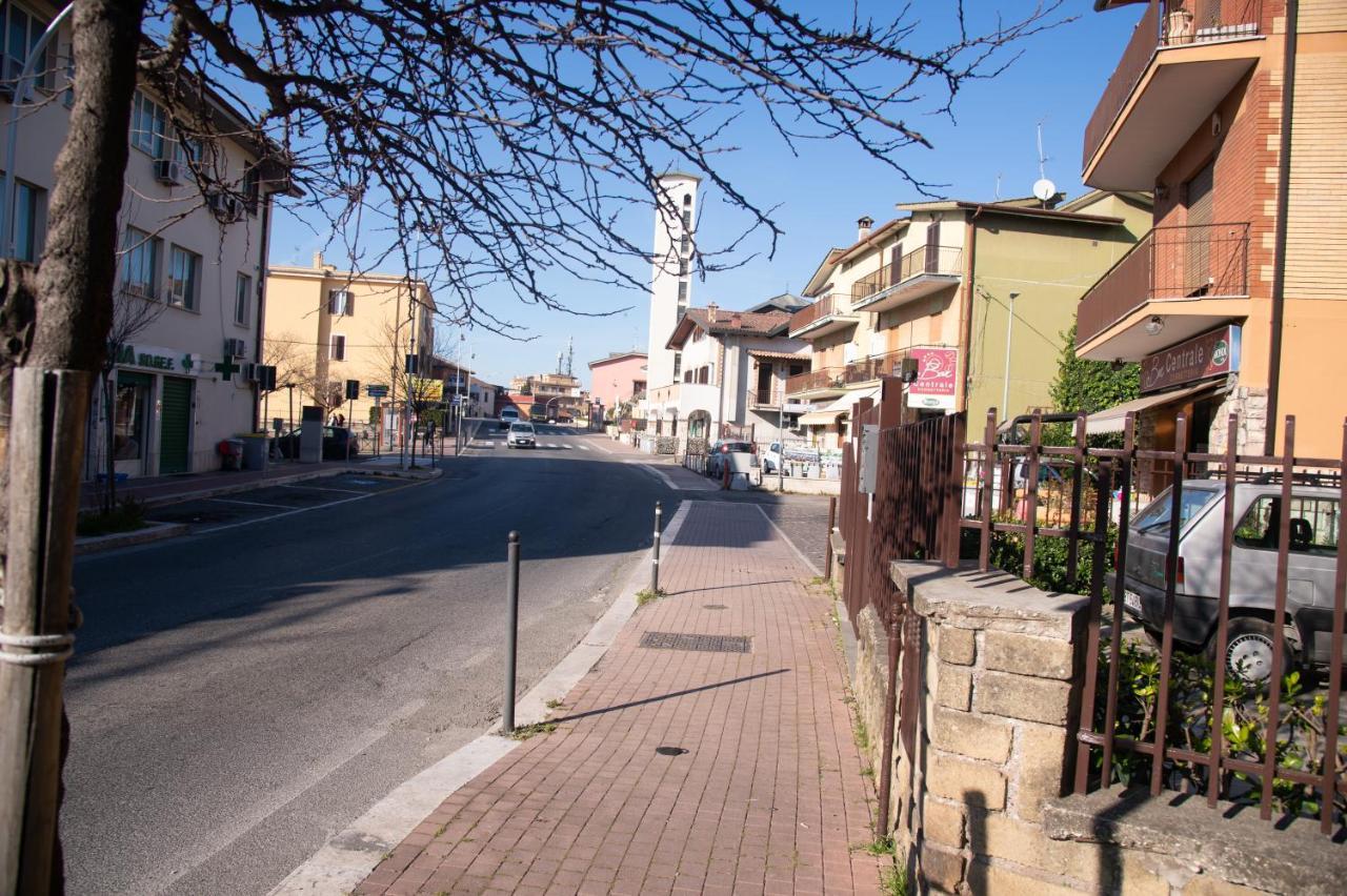 'Panta Rei' Apartman Mentana Kültér fotó