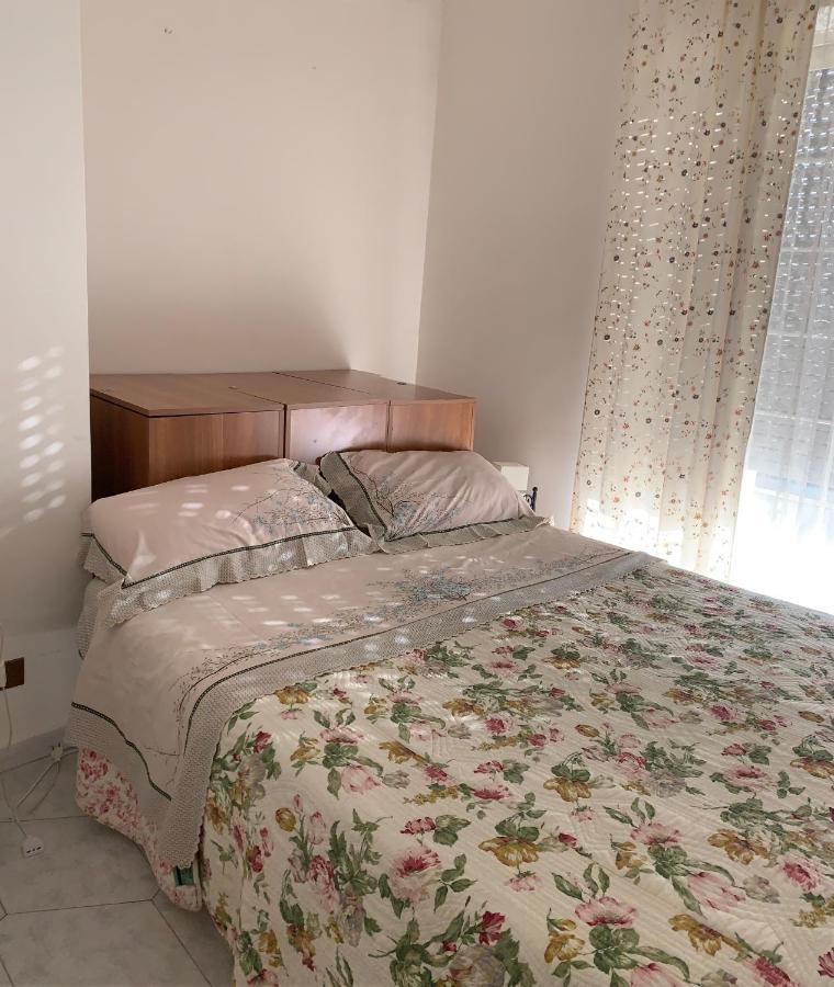 'Panta Rei' Apartman Mentana Kültér fotó